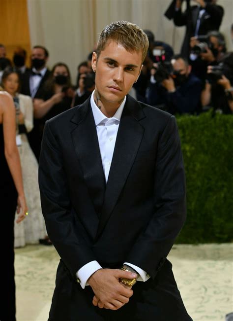 justin bieber ysl|Justin Bieber met gala.